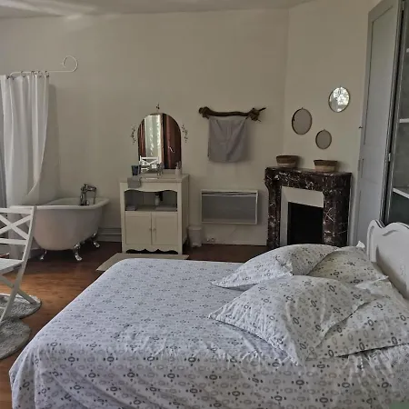 Le Nid Des Coteaux Petite Maison Atypique *